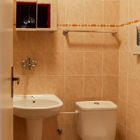 罗莎莉亚膳食公寓酒店 招待所 科希策